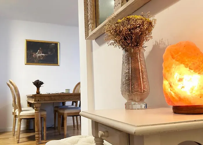 Soul & Skyline, 3-room In Heart - Panoramic View Warszawa