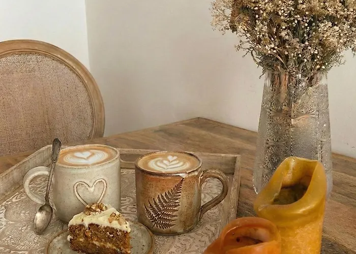 Soul & Skyline, 3-room In Heart - Panoramic View *